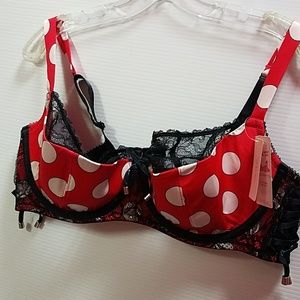 Lightly padded underwire bra